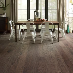 Dinning room Hardwood flooring | Carpet Warehouse